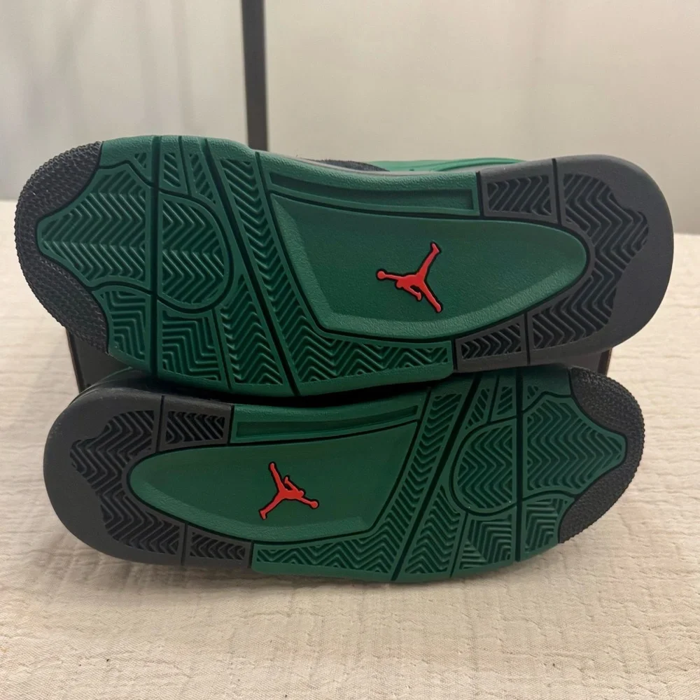 Brand new! Big Kids' Air Jordan 4RM Black/Gorge Green/Varsity Red, sz 7y - Picture 7 of 8